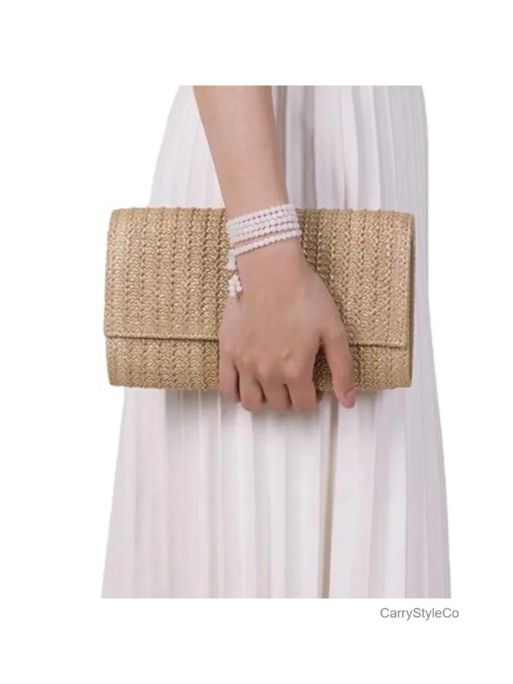Handwoven Straw Clutch Purse for Women Beach Crossbody Bag with Magnetic Closure